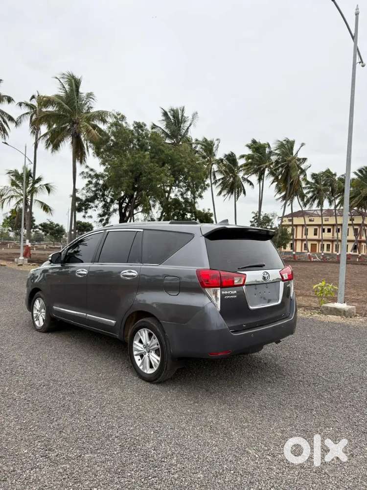 Toyota Innova Crysta 2016 Diesel Manual Z Model