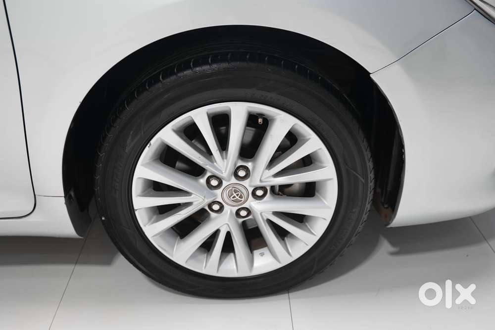 Toyota Camry 2.5 Hybrid, 2016, Petrol