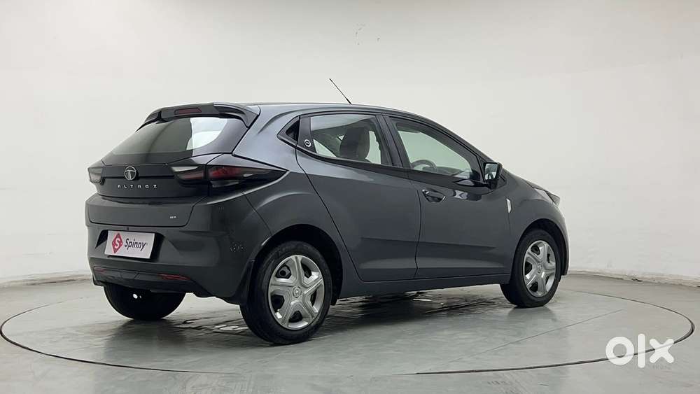 Tata Altroz 1.2 Xma Plus, 2023, Petrol