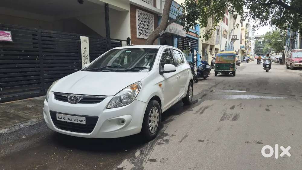 Hyundai I20 2009 Petrol Well Maintained