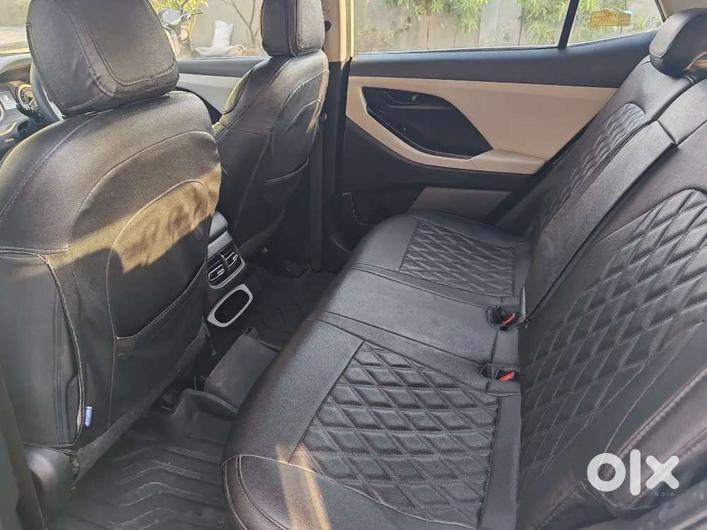Dr Using  Car  Needs To Upgrade For 7 Seator