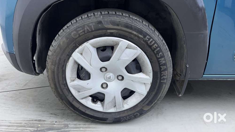 Renault Kwid 1.0 Rxt Amt, 2023, Petrol