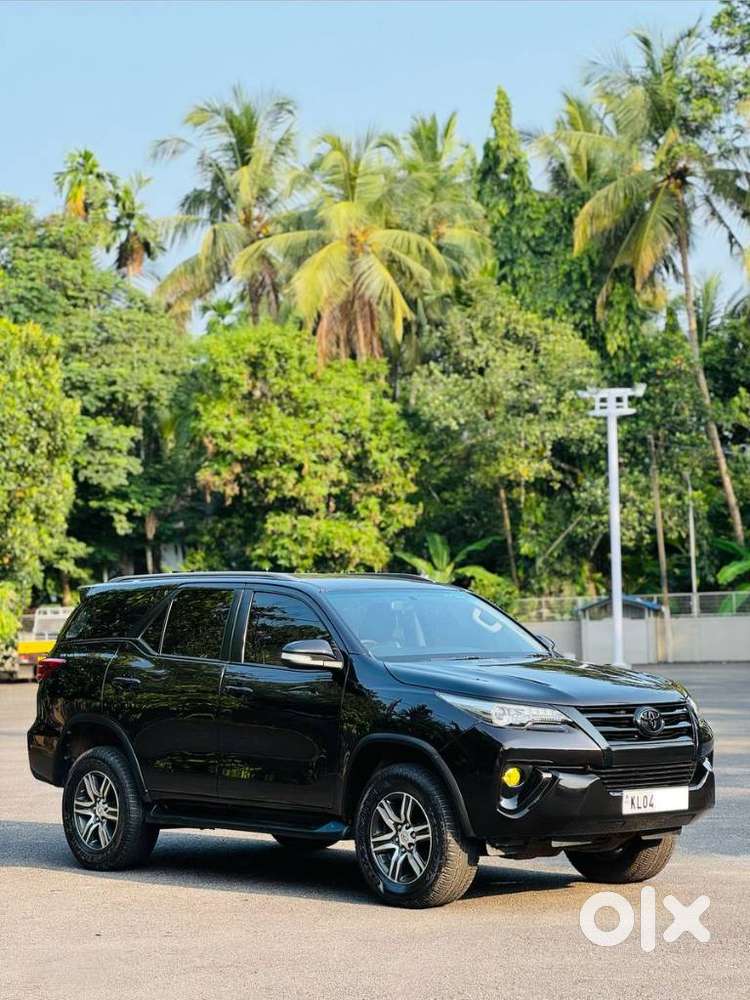 Toyota Fortuner 3.0 4x2 Automatic, 2016, Diesel