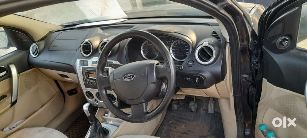 Ford Fiesta, 2012, Petrol