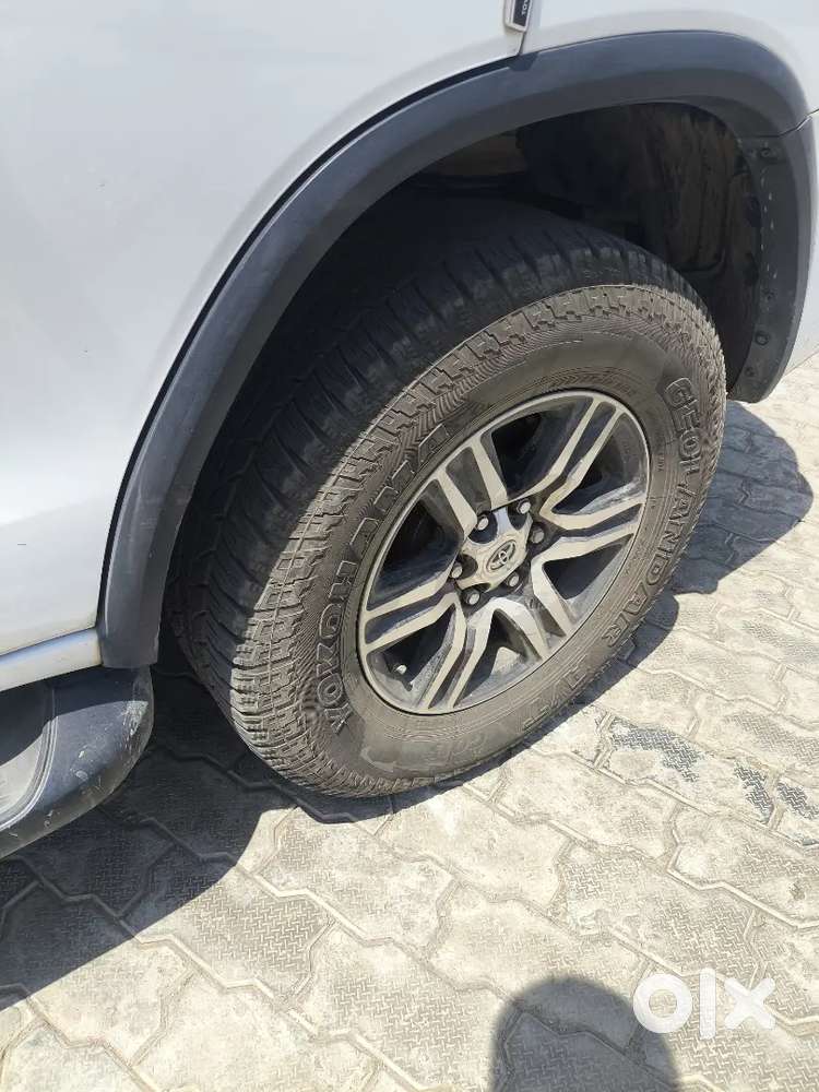 Toyota Fortuner 2024