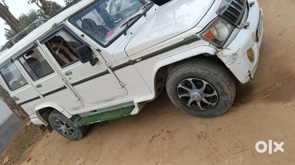 Mahindra Bolero 2012