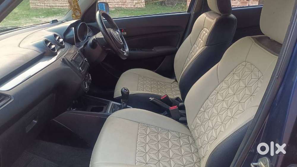 Maruti Suzuki Swift Vxi 1.2 Abs Bs-iv, 2018, Petrol