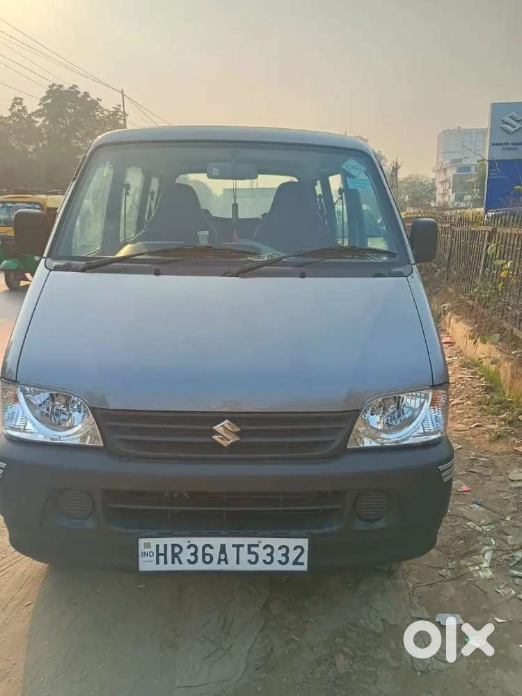 Maruti Suzuki Eeco 2025 Cng & Hybrids 28000 Km Driven