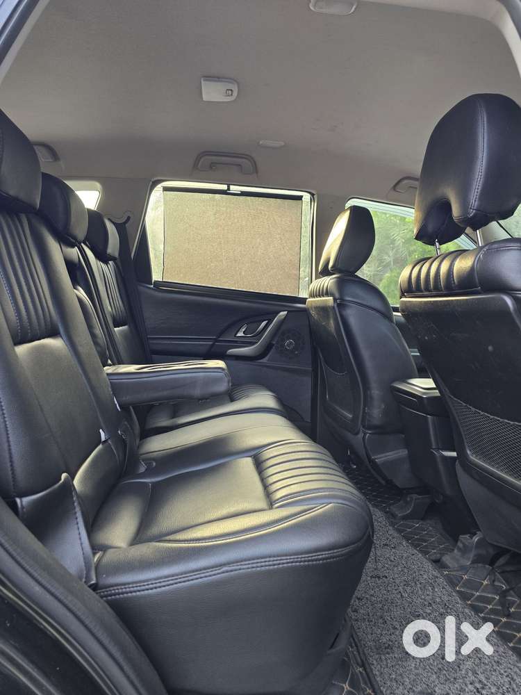 Mahindra Xuv500 W7, 2019, Diesel