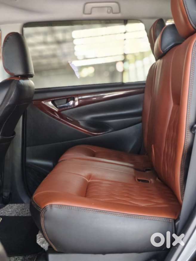 Toyota Innova Crysta 2.8 Gx At, 2016, Diesel
