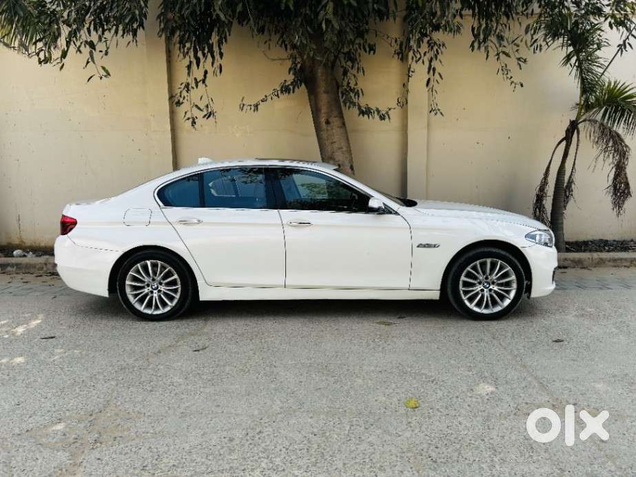 Bmw 5 Series 2.0 520d Luxury Line, 2015, Diesel