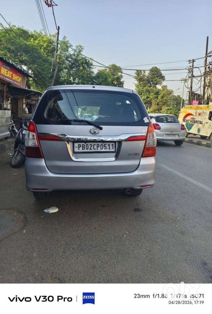 Toyota Innova 2.5 V 7 Str, 2015, Diesel