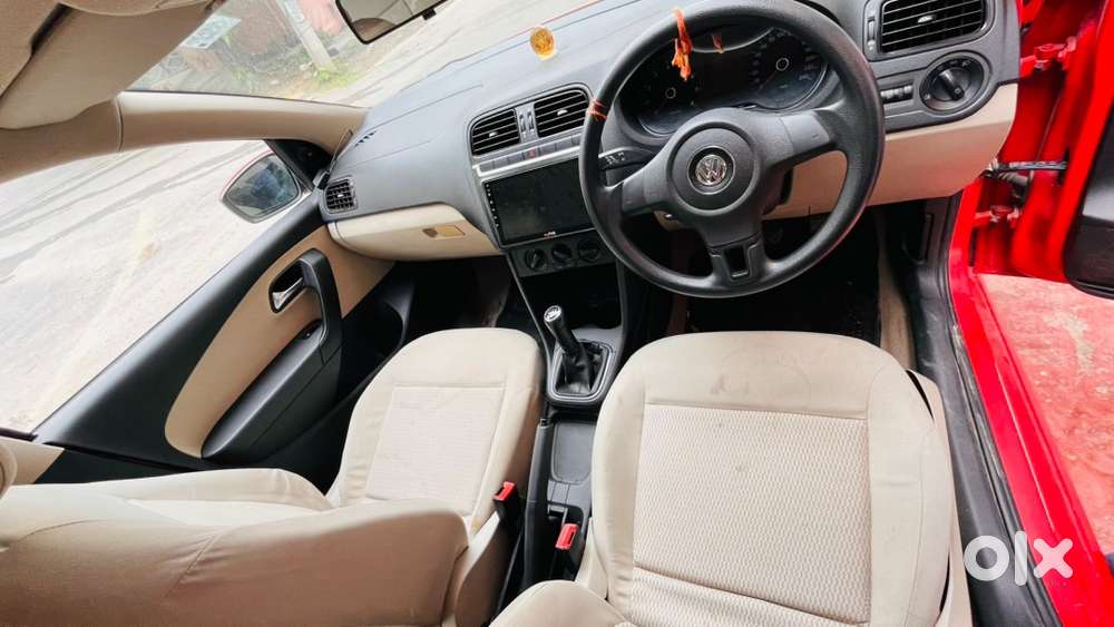 Volkswagen Polo Petrol 2011