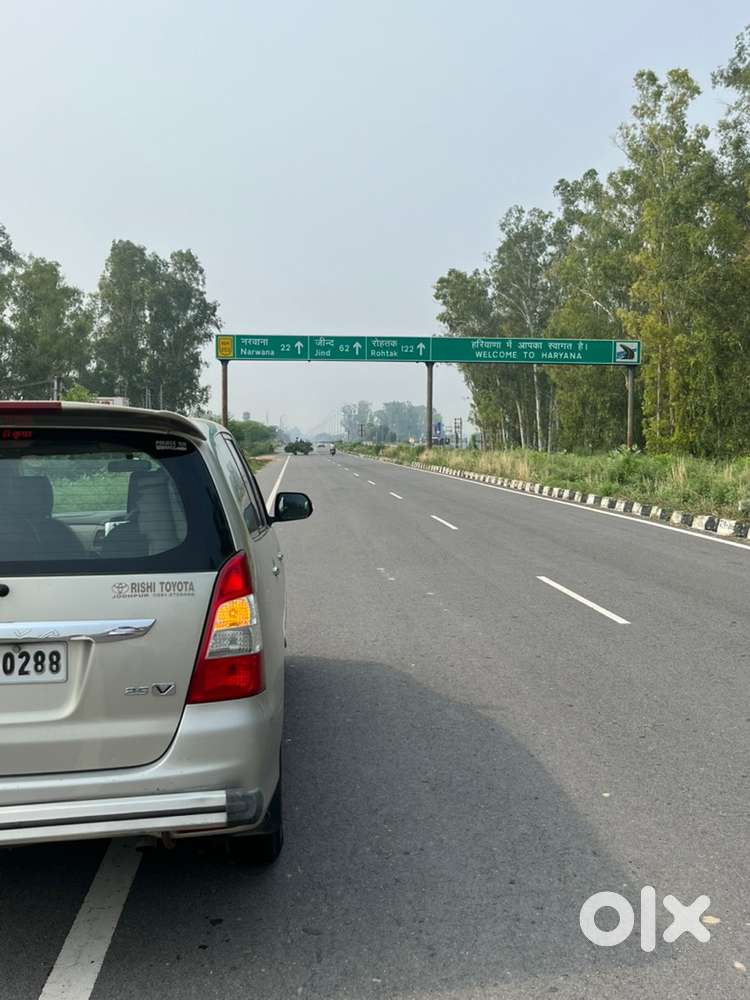Toyota Innova Diesel 2012