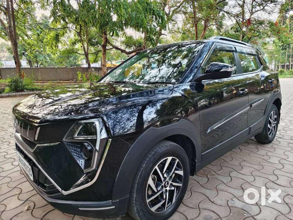 Mahindra Xuv 3xo Ax5 Ds Mt, 2024, Diesel