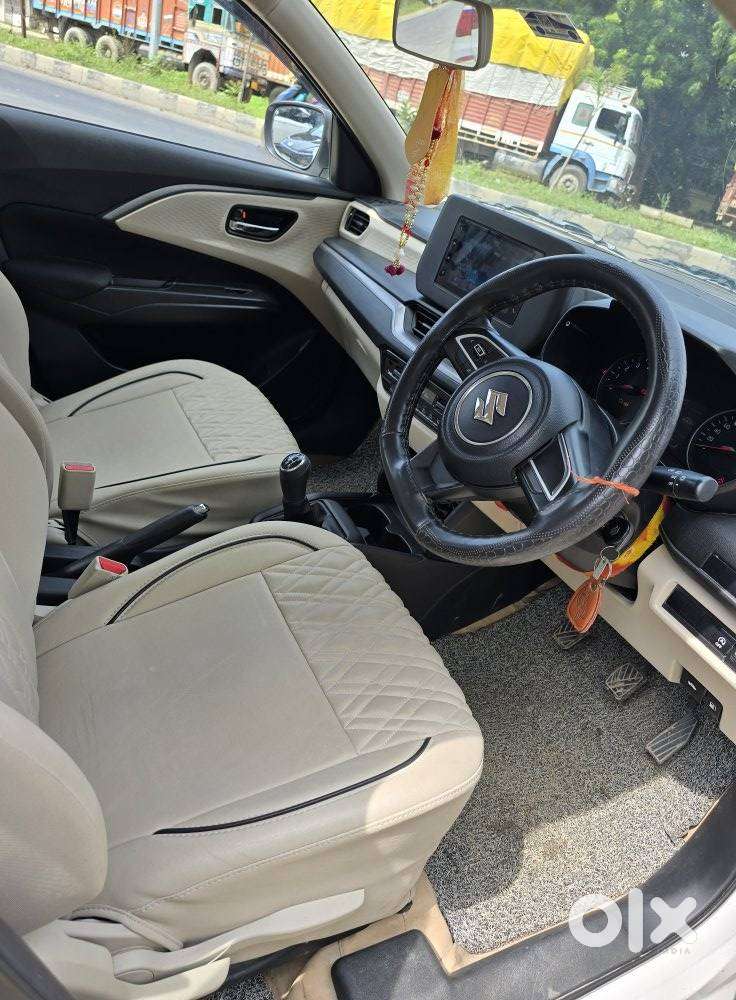 Maruti Suzuki Dzire 1.2 Vxi, 2025, Petrol