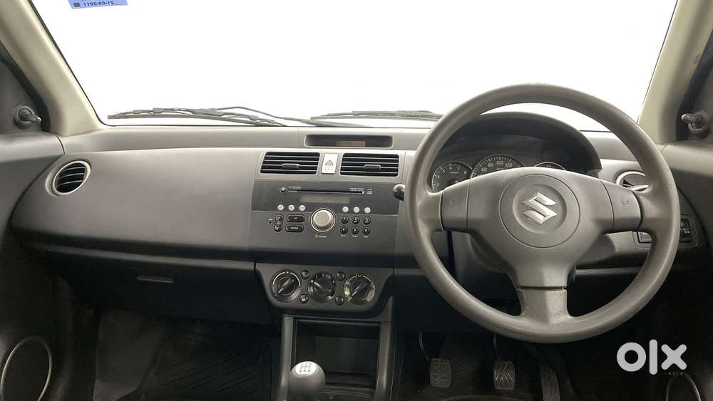 Maruti Suzuki Swift Dzire 1.2 Vxi Bsiv, 2011, Petrol