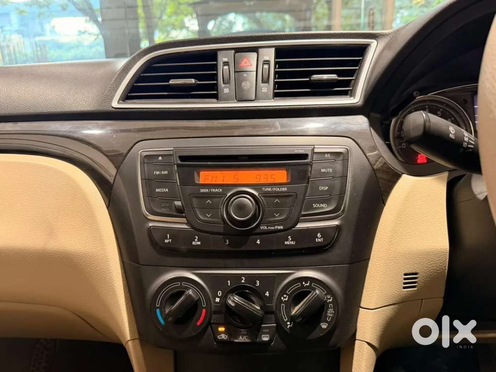 Maruti Suzuki Ciaz Vxi, 2015, Petrol