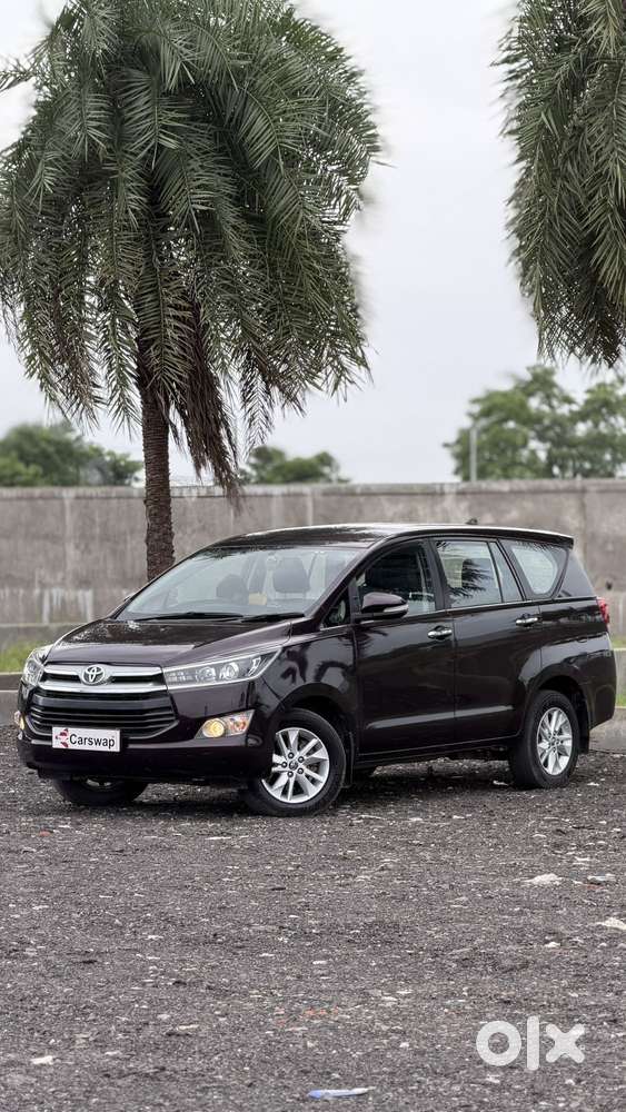 Toyota Innova Crysta 2.4 V 8 Str, 2016, Diesel