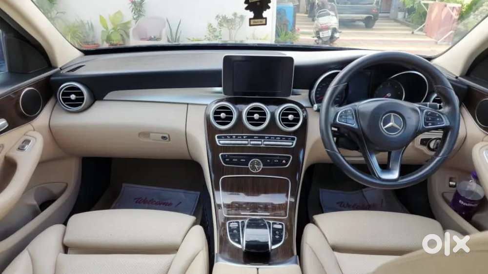 Mercedes-benz C-class 2017 Diesel 97000 Km Driven