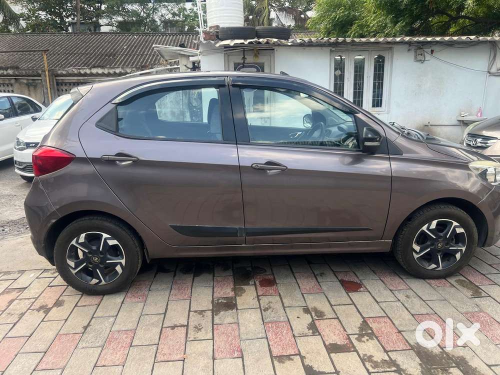 Tata Tiago Xz, 2017, Petrol