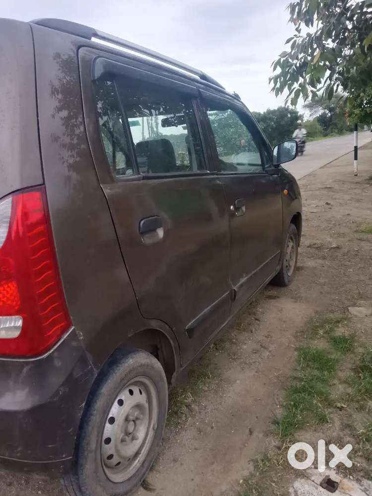 गाडी भोरखेडा ता भोकरदन जि जालना येथे आहे.