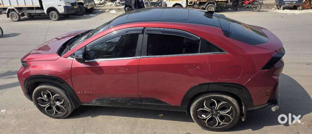 Tata Curvv Accomplished S 1.2 Revotron Petrol 7dca, 2025, Cng & Hybr..