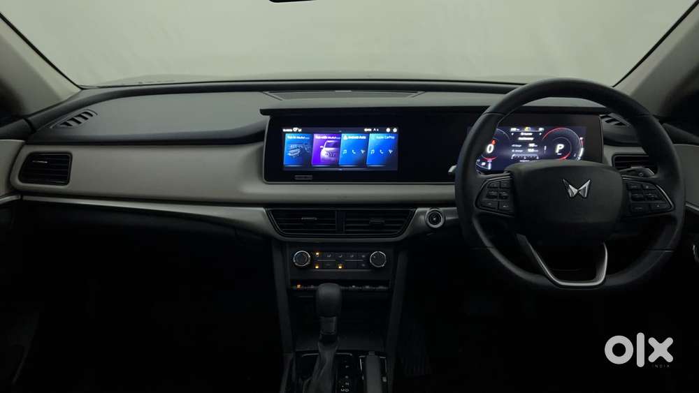 Mahindra Xuv700 2.2 Ax 5 Diesel At Str, 2024, Diesel