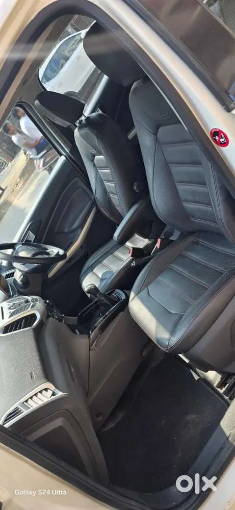 Ford Ecosport Titanium 1l Turbo Petrol Topend Six Airbags, Push Start,