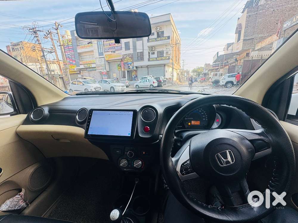 Honda Amaze 2015 Petrol Well Maintained