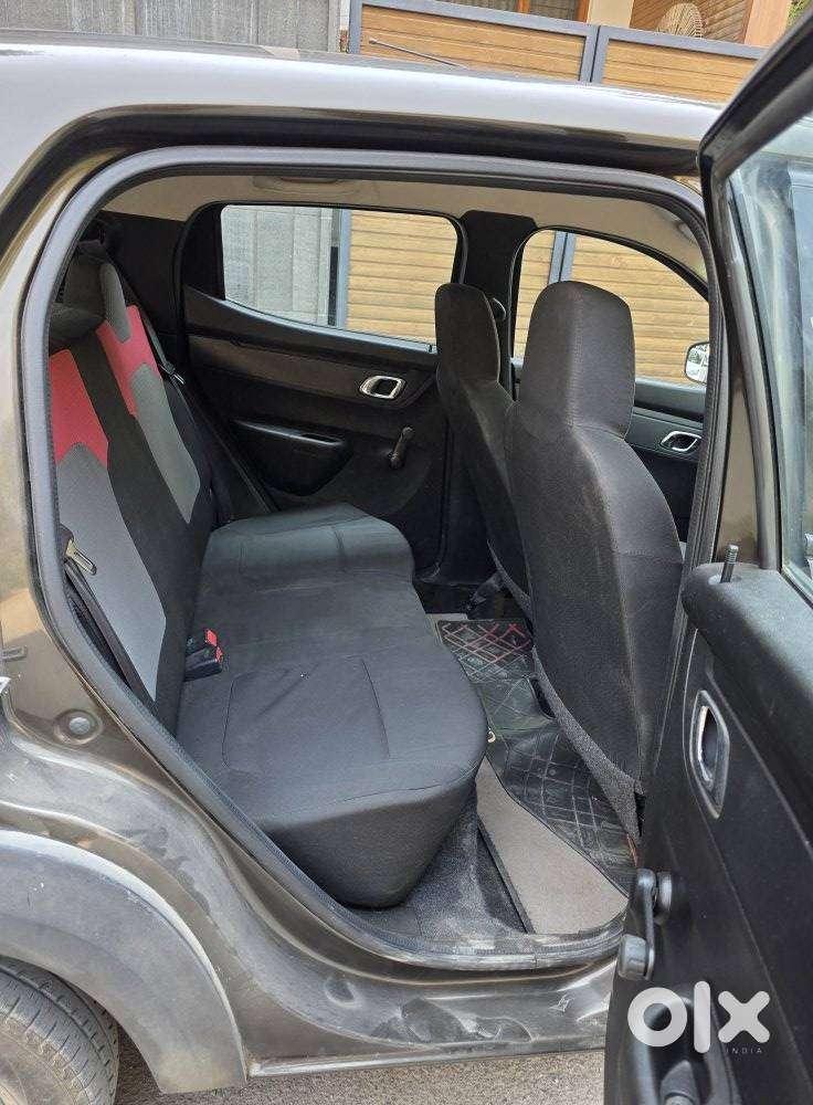 Renault Kwid 1.0 Rxt Amt Opt, 2018, Petrol