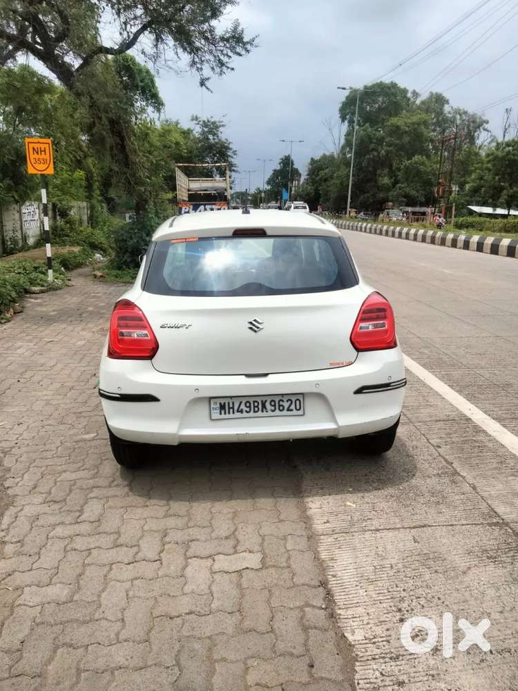 Maruti Suzuki Swift Vxi, 2021, Petrol