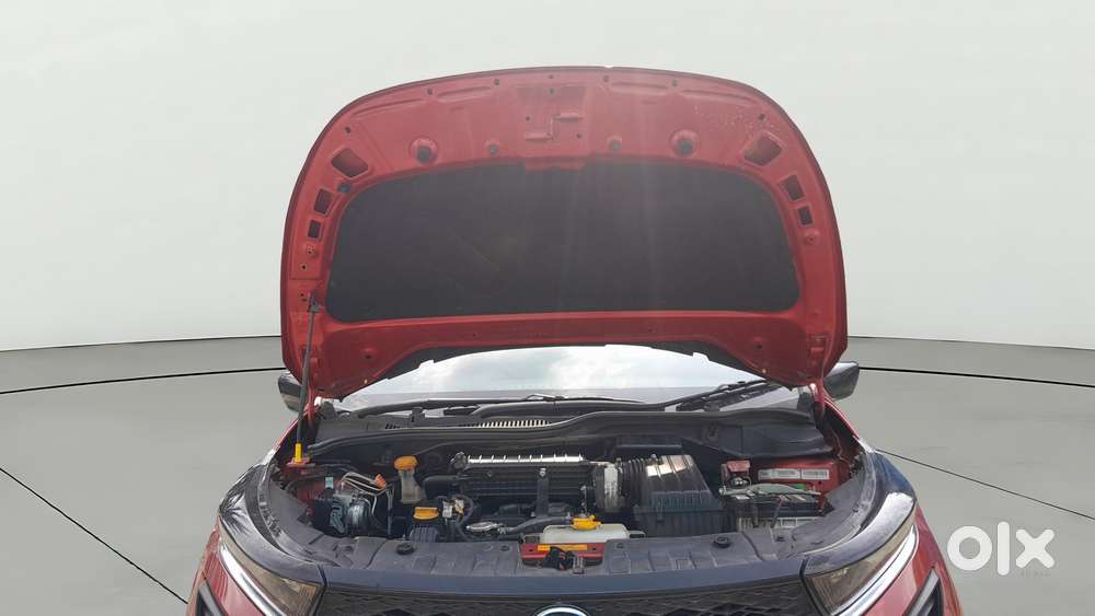 Tata Altroz Xma Plus (s), 2024, Petrol