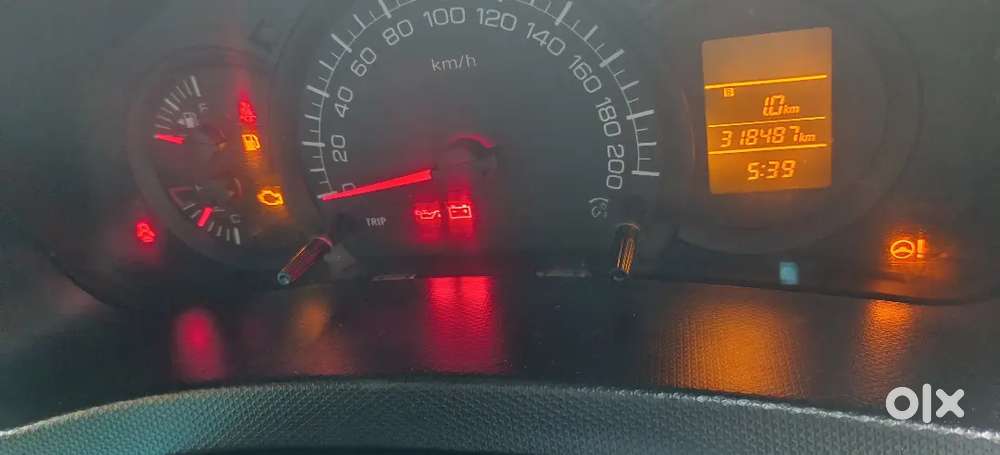 Maruti Suzuki Dzire 8 Cng Manual