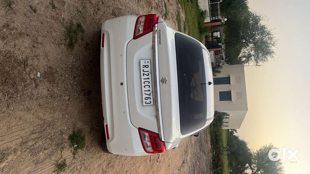 Maruti Suzuki Dzire 2022 Petrol 65000 Km Driven