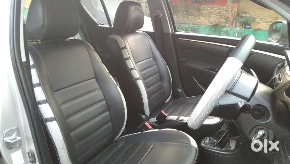Maruti Suzuki Swift Vxi With Abs, 2012, Petrol