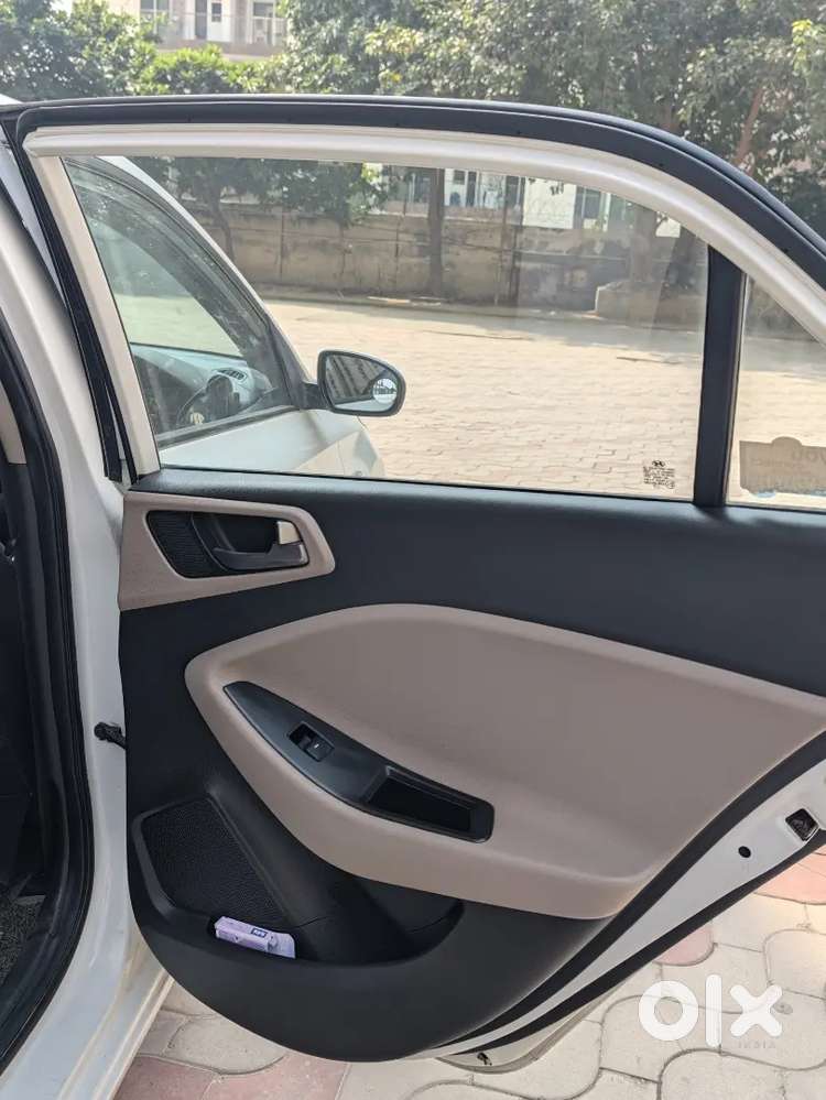 Hyundai I20 1.2 Asta 2015 Petrol