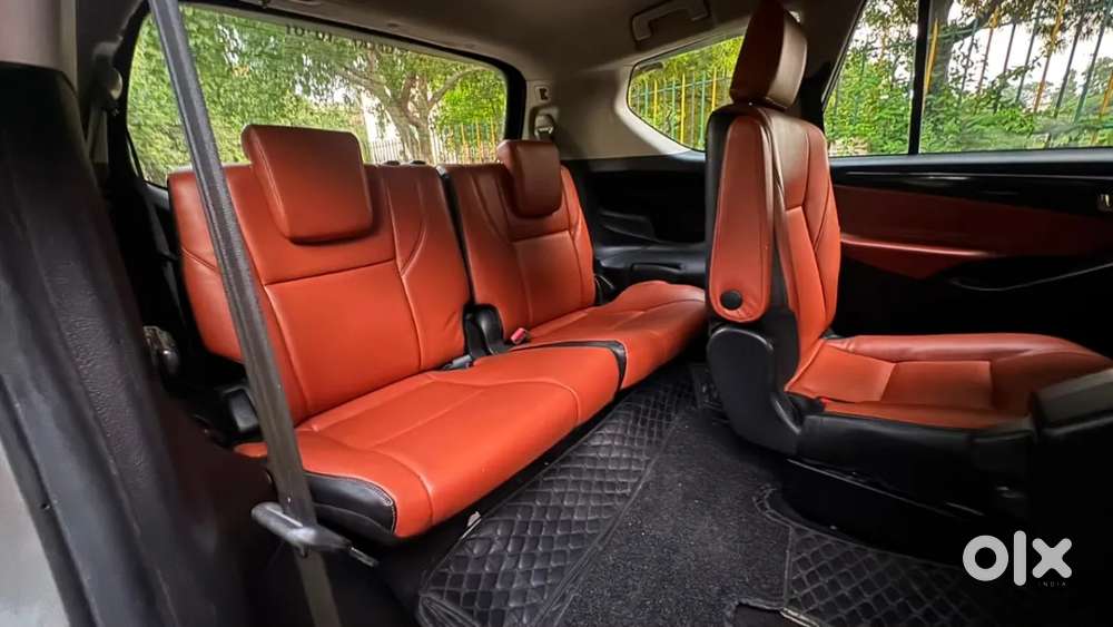 Toyota Innova Crysta [2020-ongoing] 2.4 Gx 7 Str, 2019, Diesel