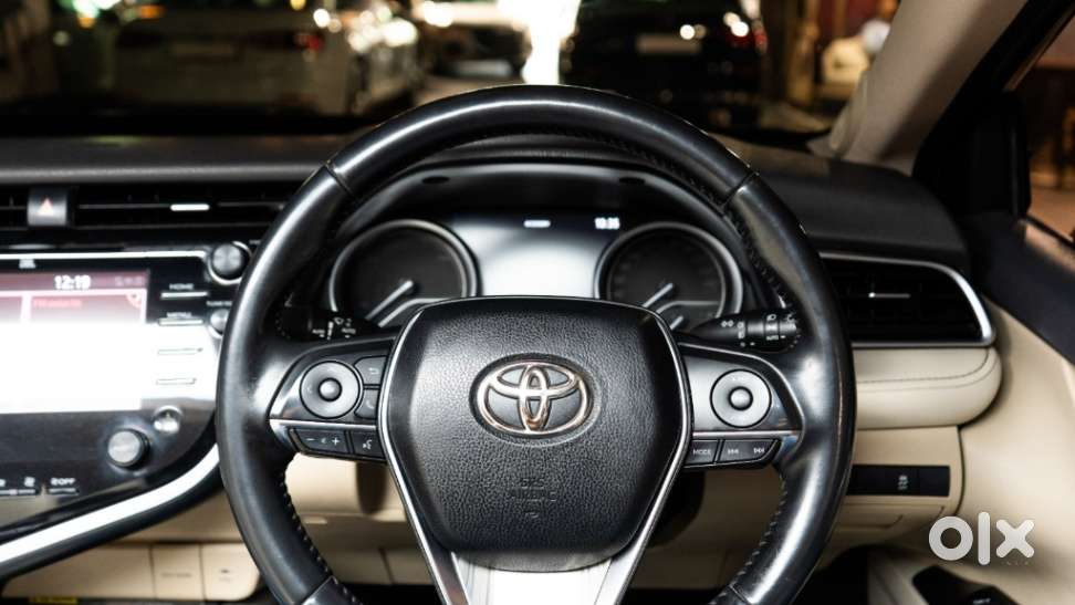 Toyota Camry 2.5 Hybrid, 2020, Petrol