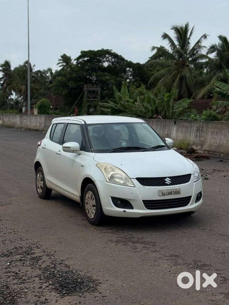Maruti Suzuki Swift Vxi, 2013, Petrol