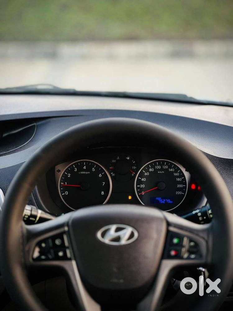 Hyundai I20 2015-2017 Sportz 1.2, 2014, Petrol