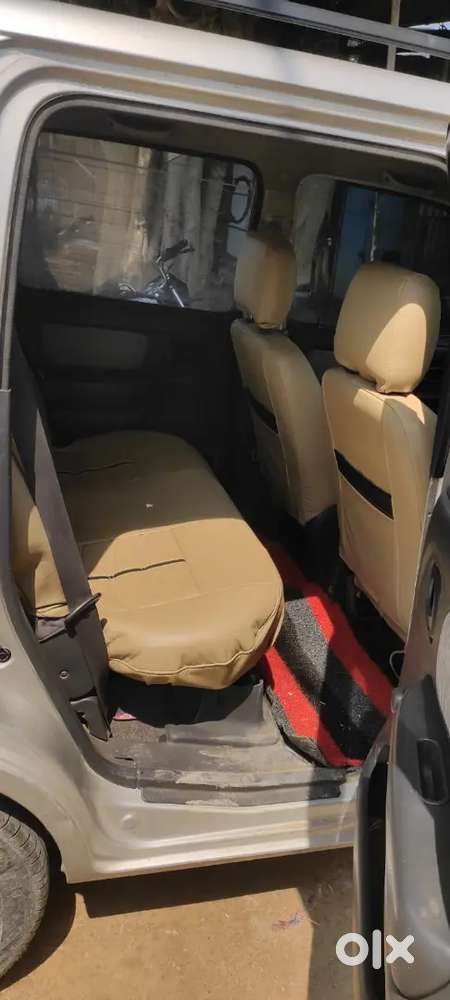 Maruti Suzuki Wagon R 2010 Petrol 68000 Km Driven.