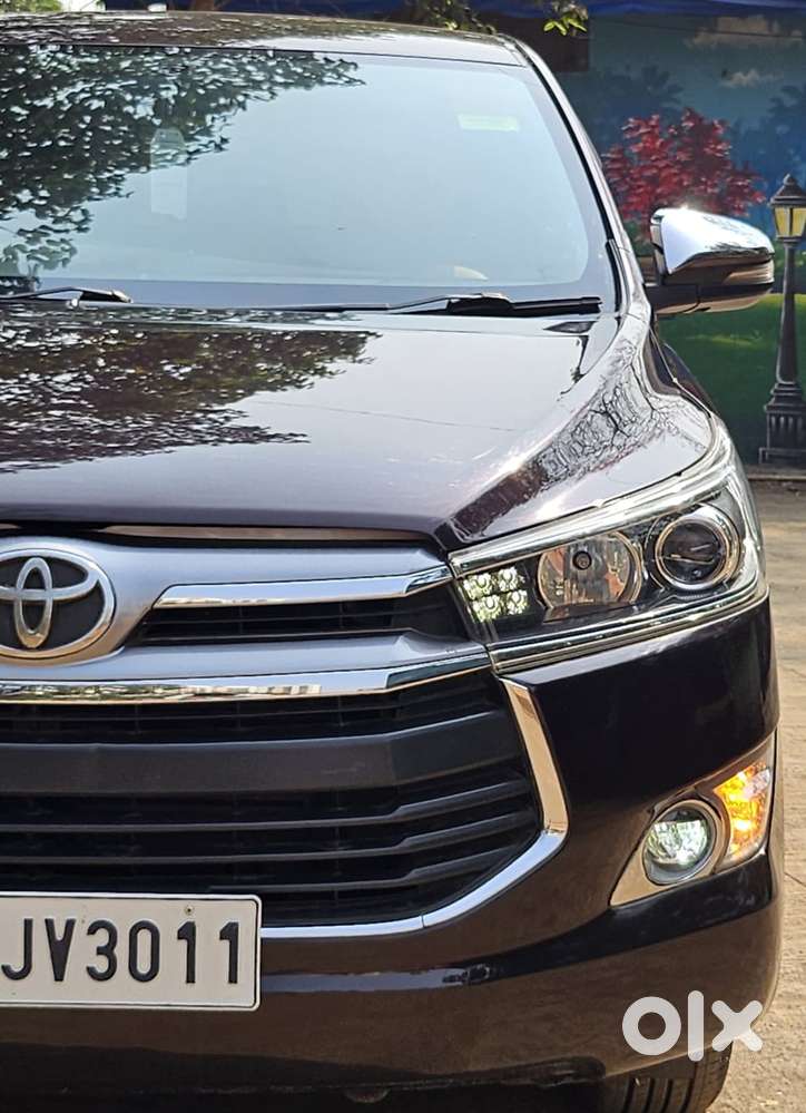 Toyota Innova Crysta