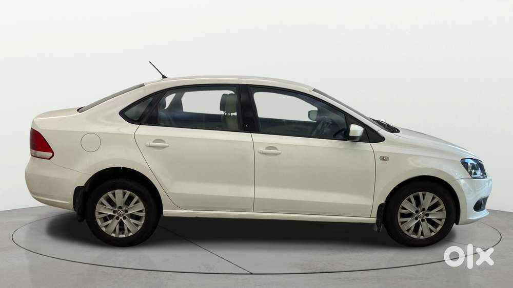 Volkswagen Vento Petrol Highline At, 2014, Petrol