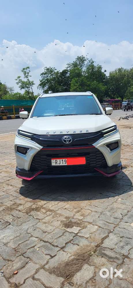 Toyota Urban Cruiser Hyryder V Hybrid Aero Edition, 2026, Petrol