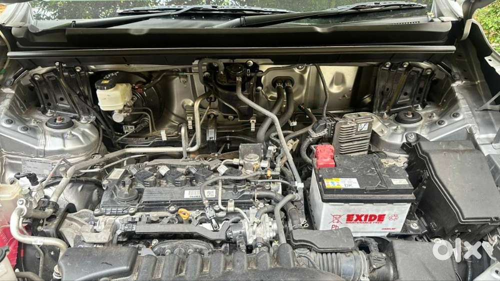 Toyota Innova Hycross 2023  8-seater Slf Variant