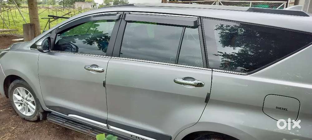 Toyota Innova Crysta 2023 Diesel 25000 Km Driven