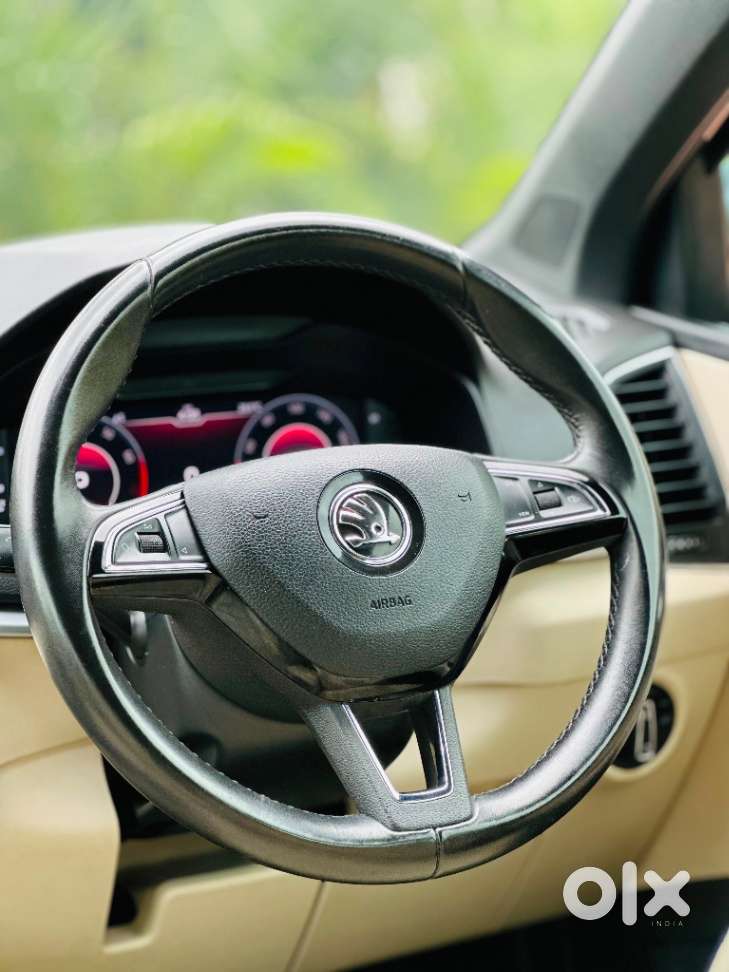 Skoda Karoq 1.5 Style At, 2020, Diesel