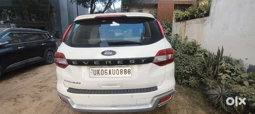 Ford Endeavour 2019 Diesel 103000 Km Driven Argent Sell
