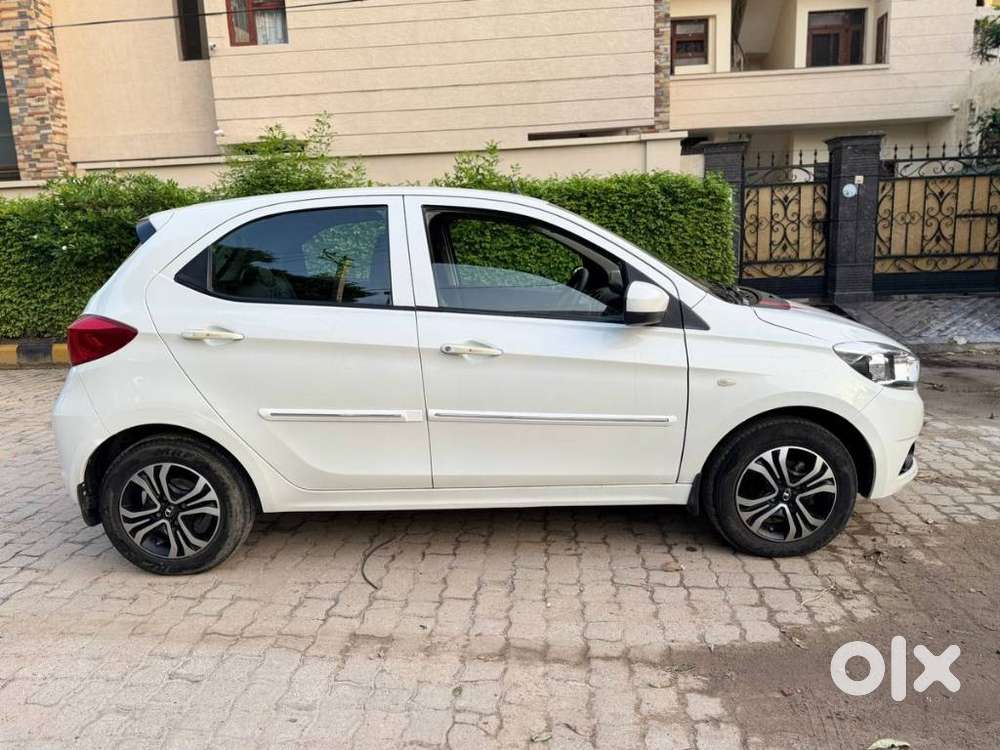 Tata Tiago Xz, 2019, Petrol